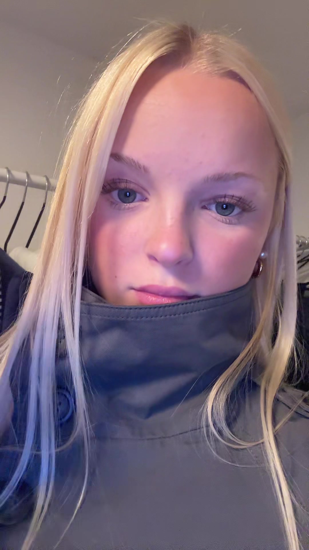 @👸🏼