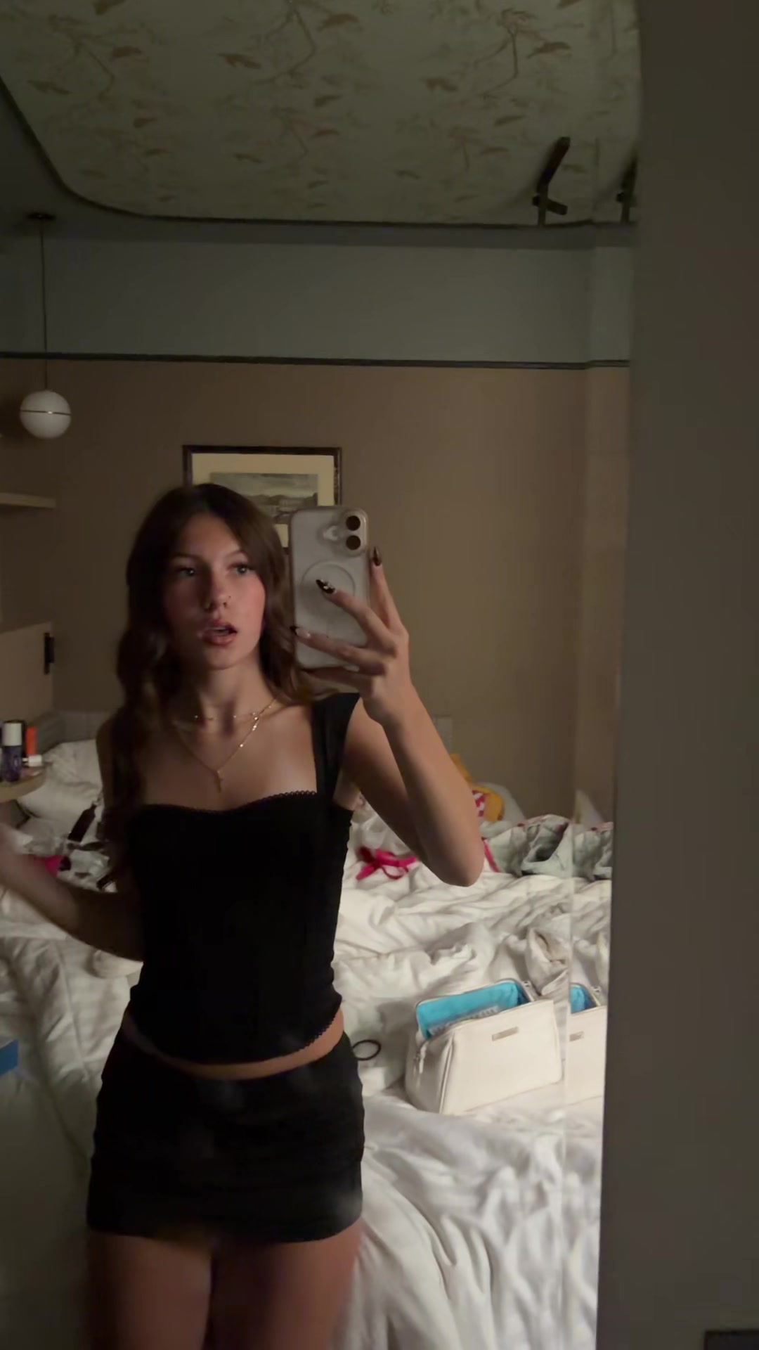 @️eviee