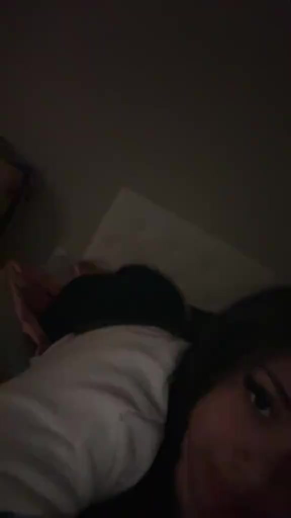 @🥥