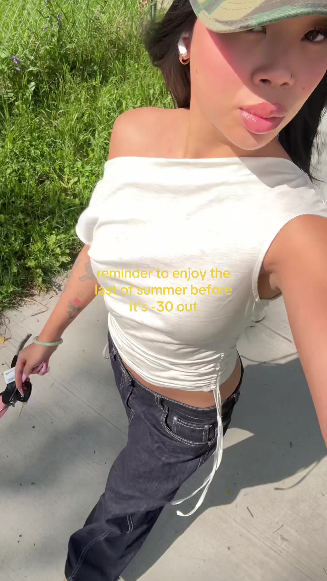 @VV$