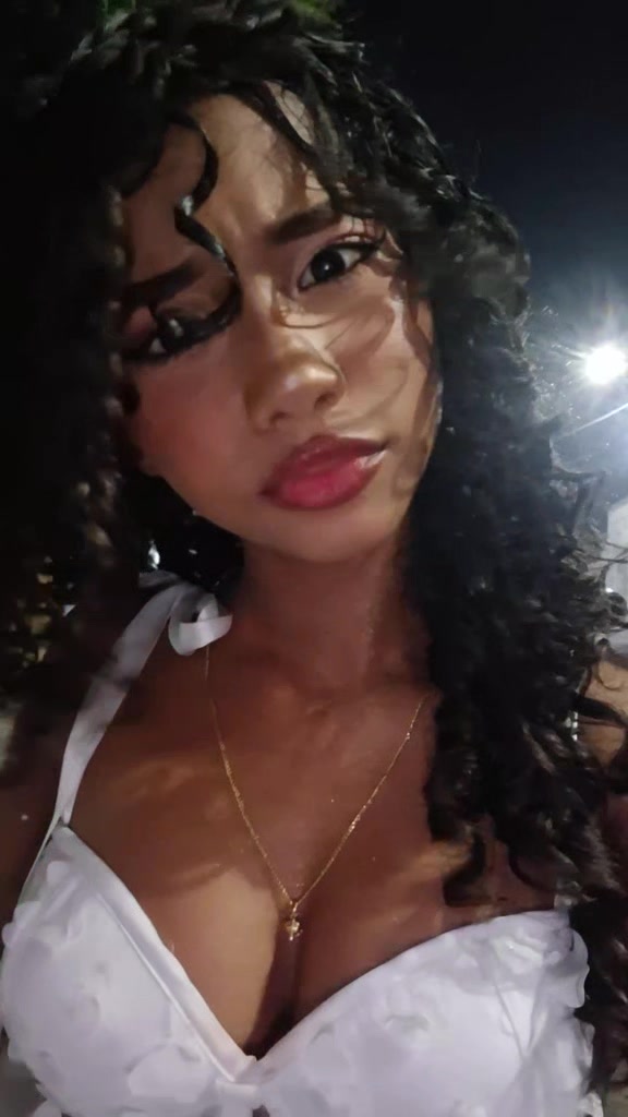 @𝒮𝑜𝓅𝒽𝒾𝓁𝓊 🪄