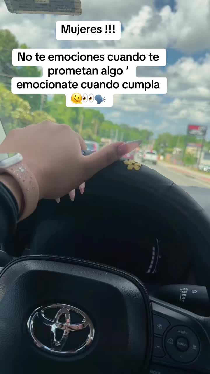 @Ani 🦋🧿📿