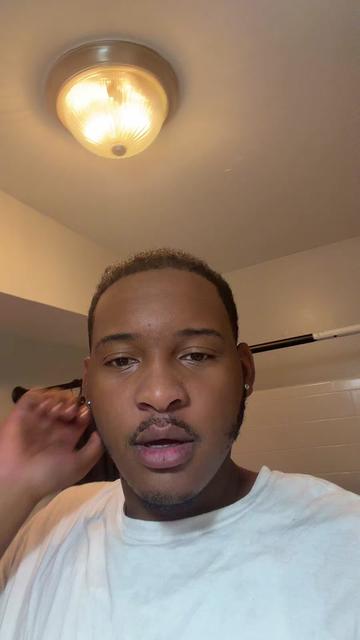 @Joshii