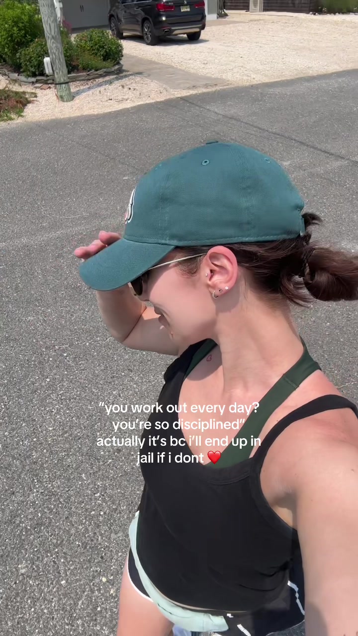 @nicolebeverlycooper