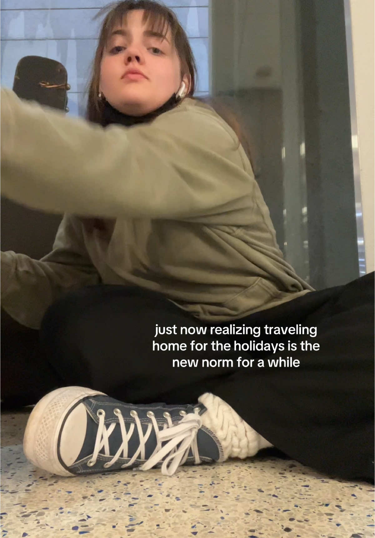 @Ayv