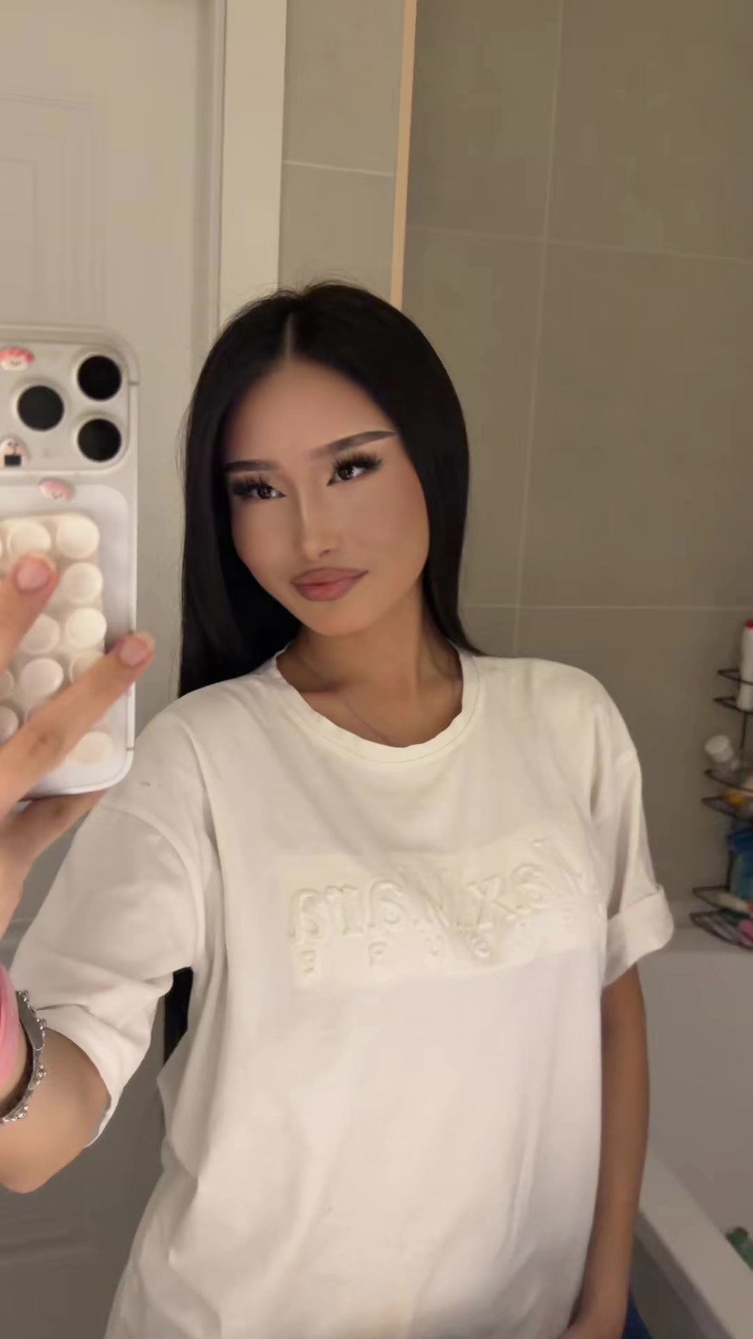 @фифакs 🇻🇳