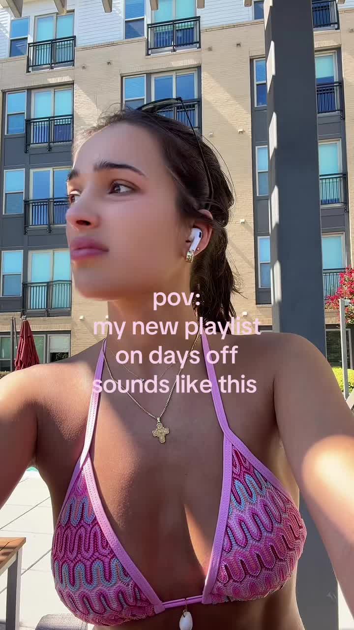 @lilyana
