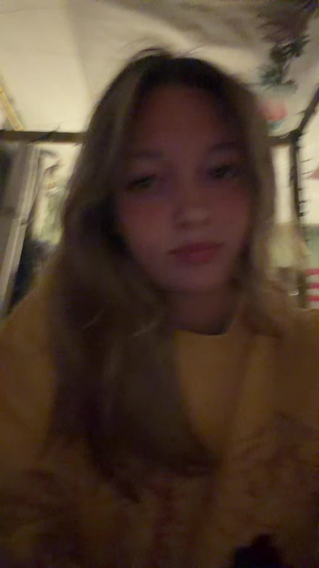 @💋.