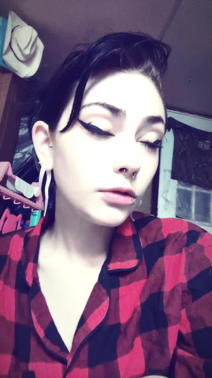 @Redneck_zombie