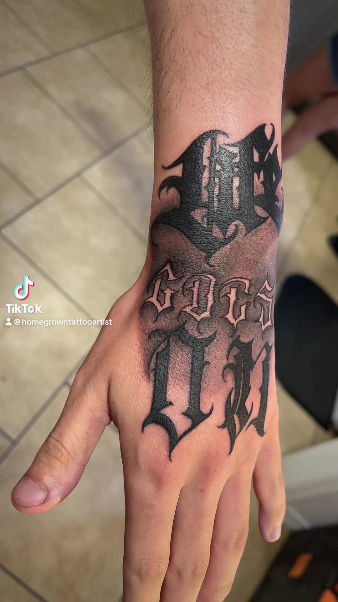 @HOMEGROWNTATTOOARTIST