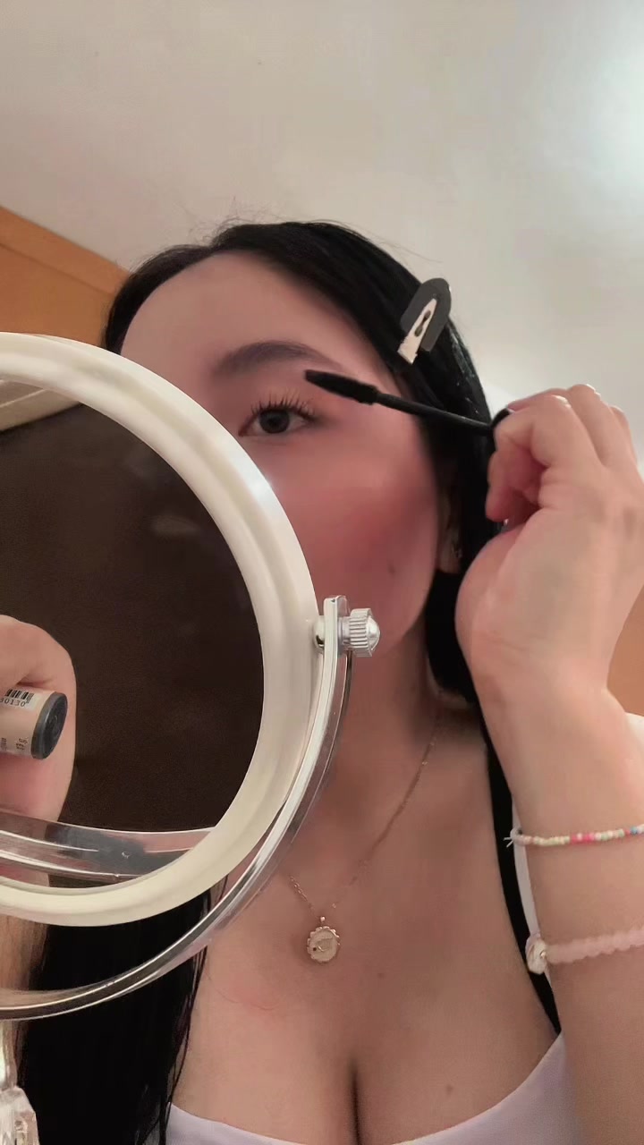 @verotaez