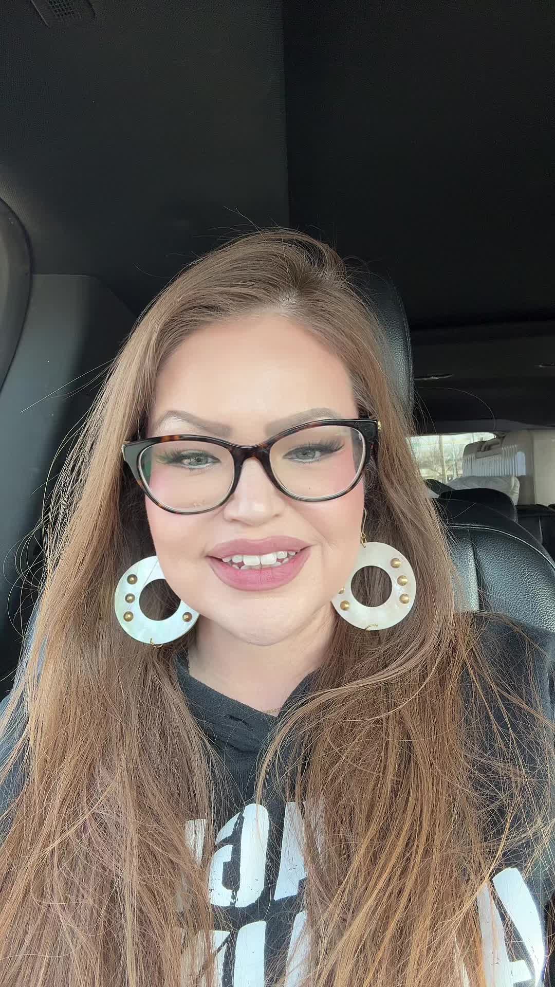 @Desirae Desnomie