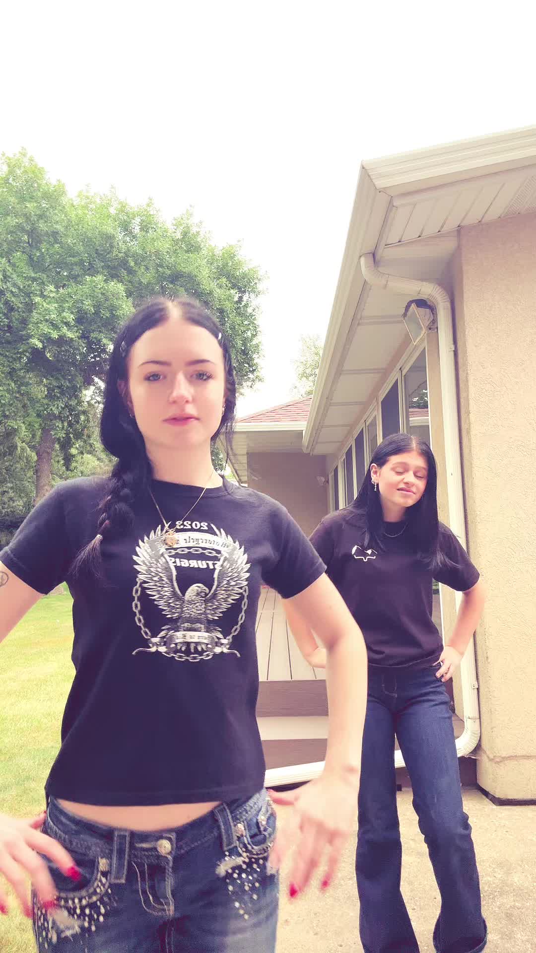 @alyssa🕷️