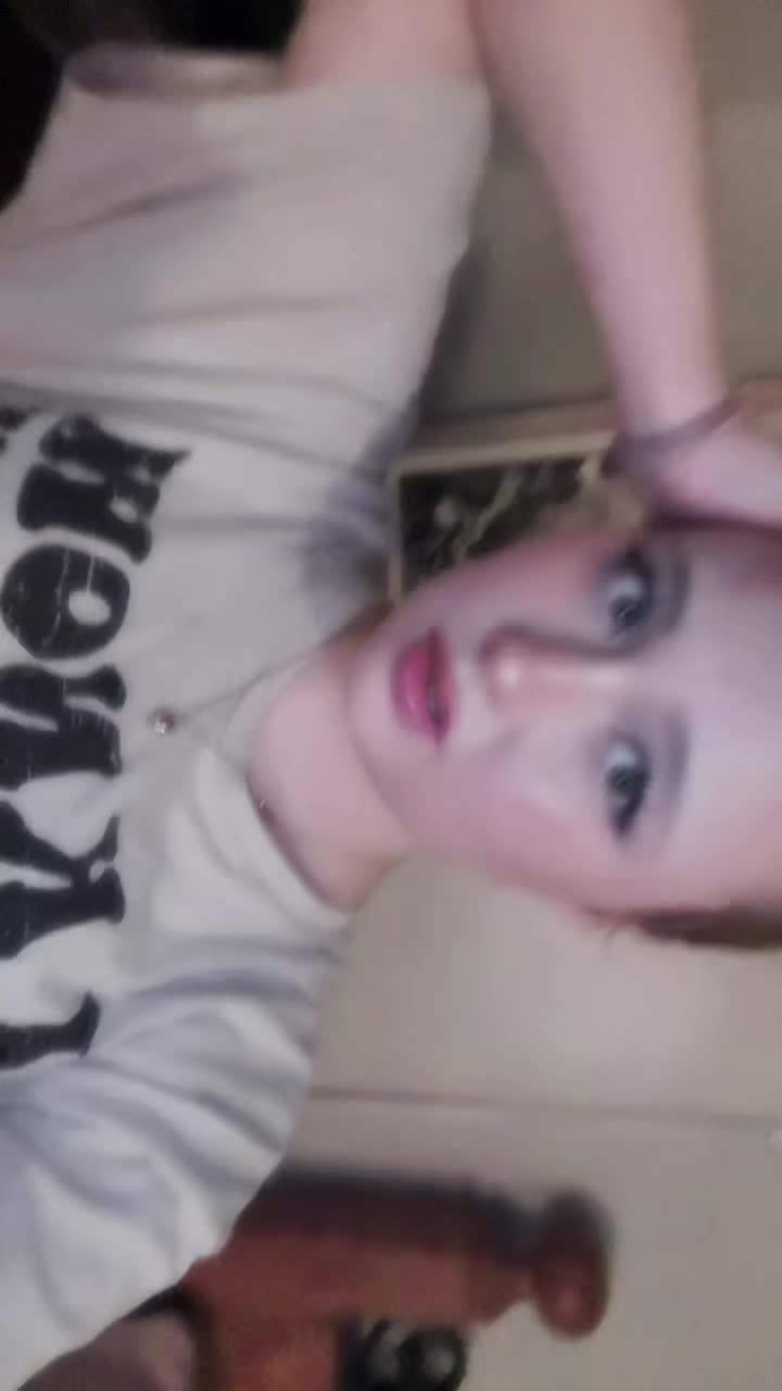 @Jezzibel