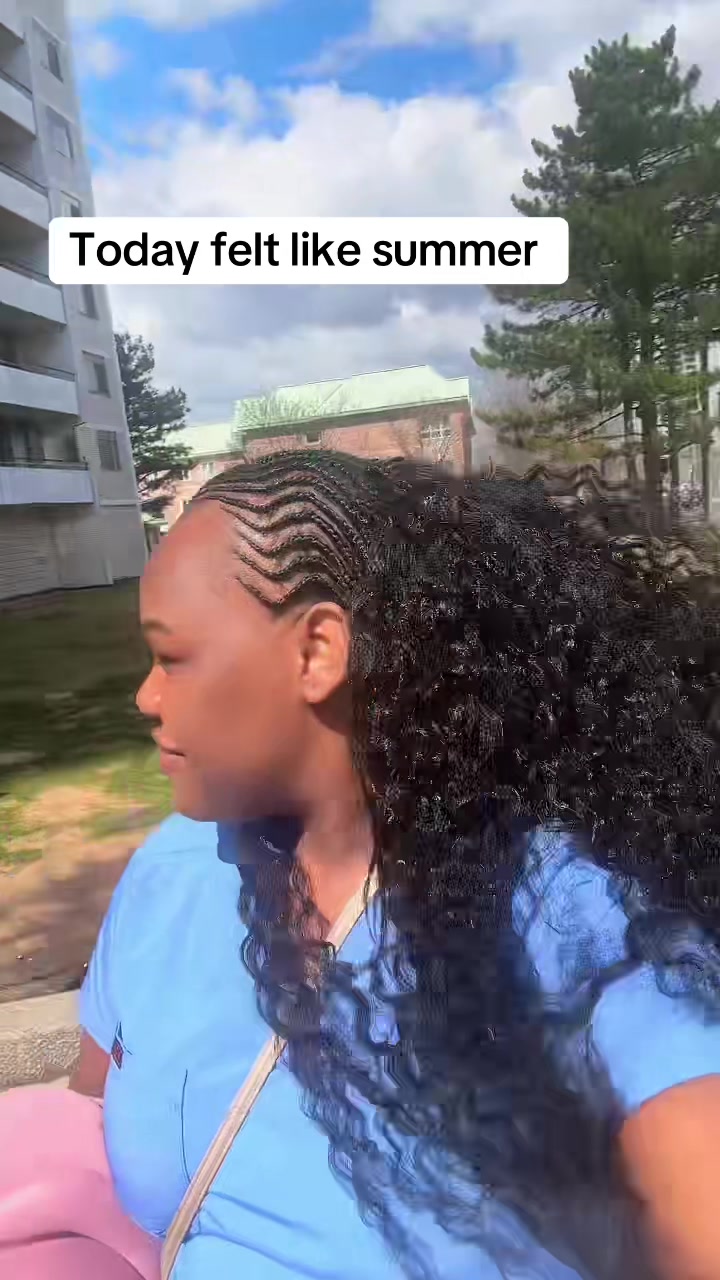@Favoured Girl🇨🇦🇰🇪
