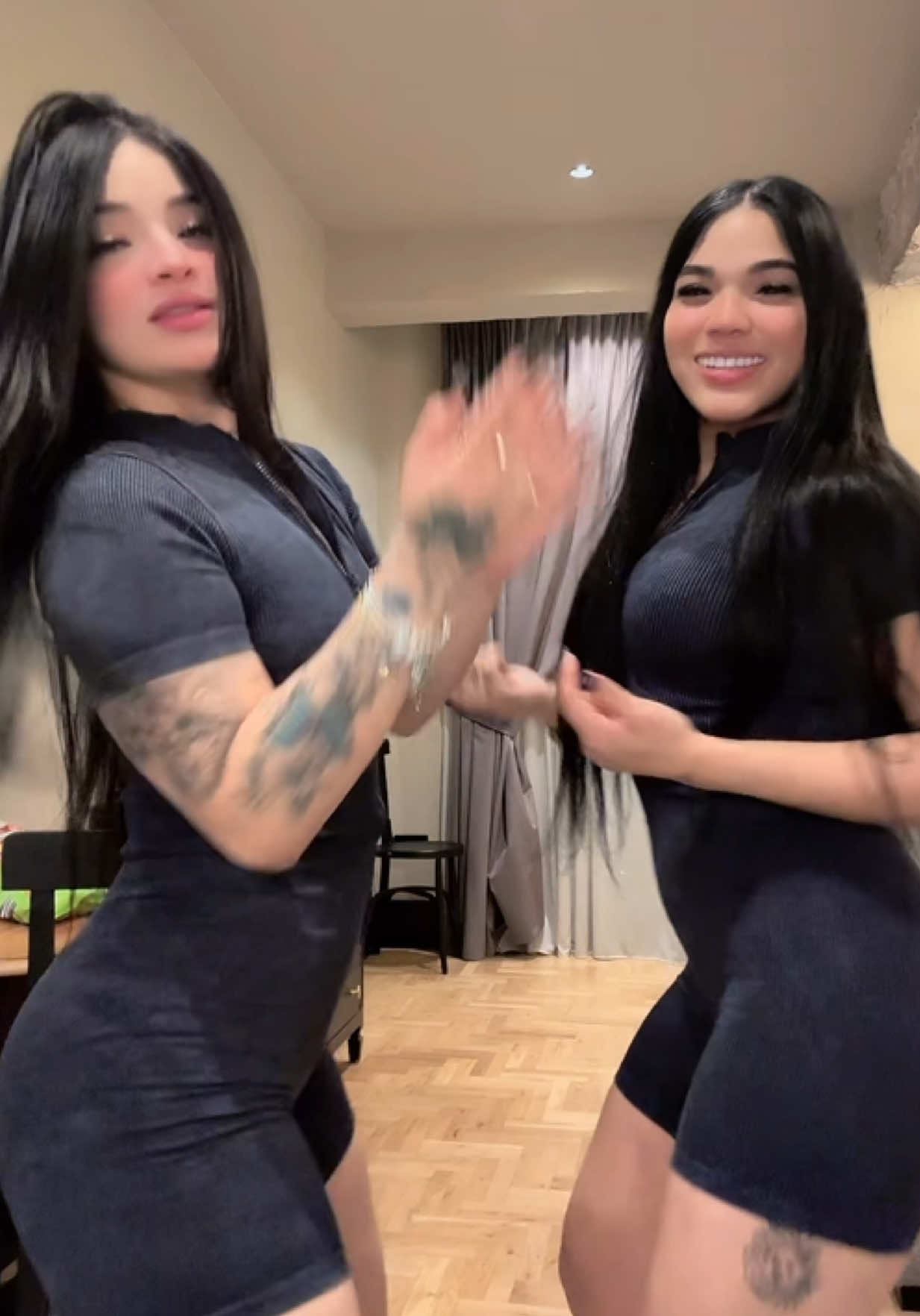@Andreinaaa🦋
