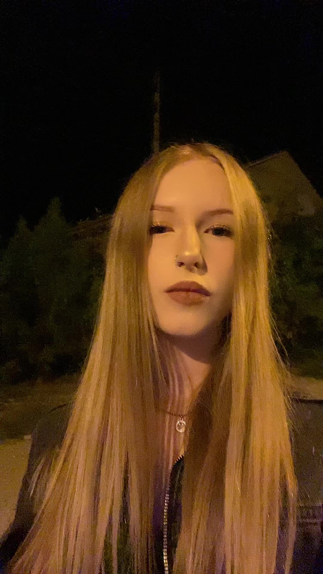 @никотин🫦👣