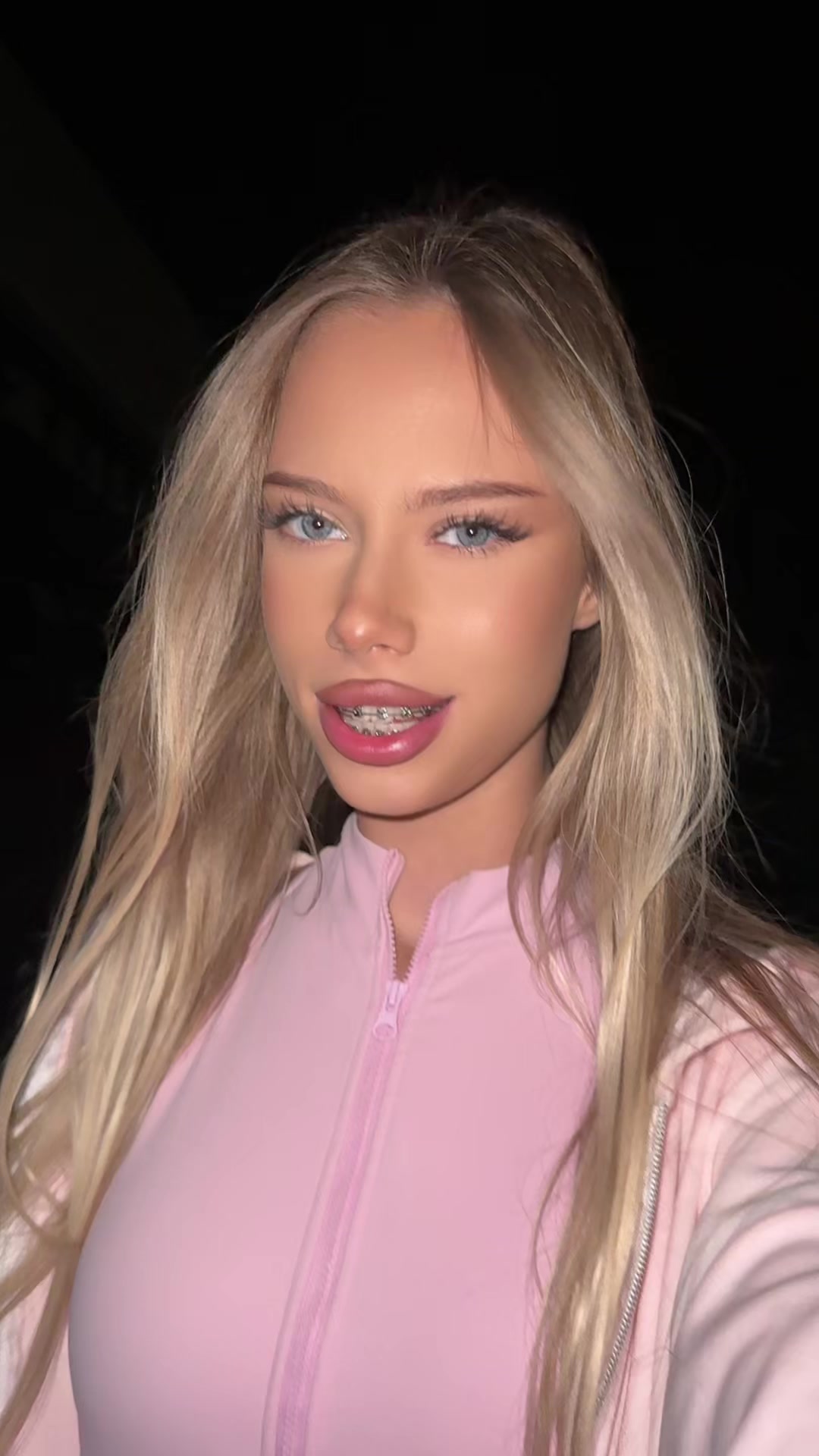 @Элиса