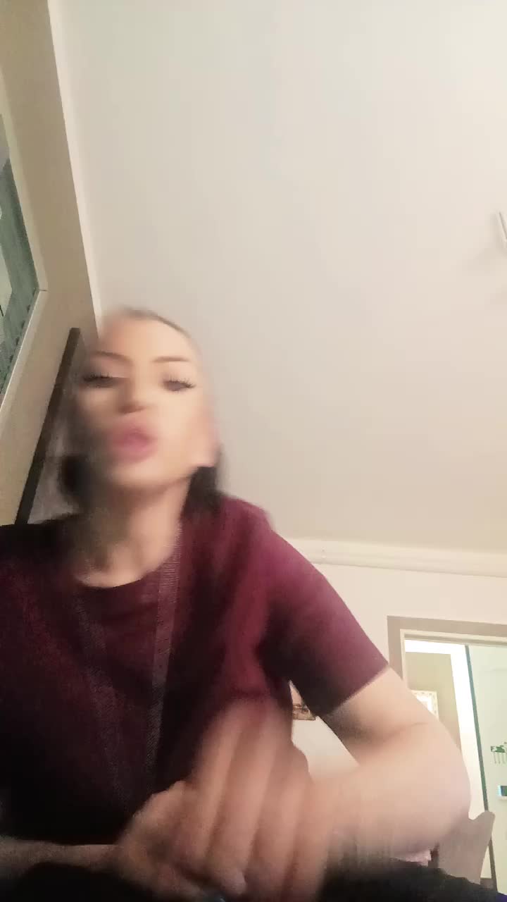 @Elisa Perrone