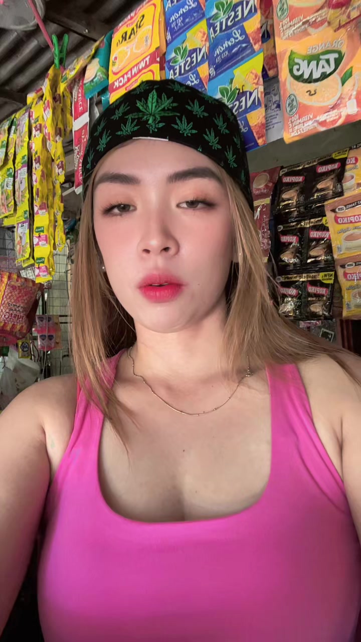 @anjehlica ๐
