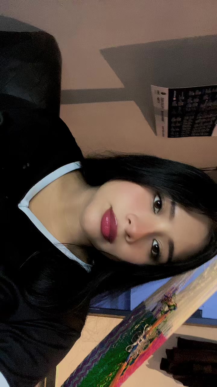 @Anngie🥮