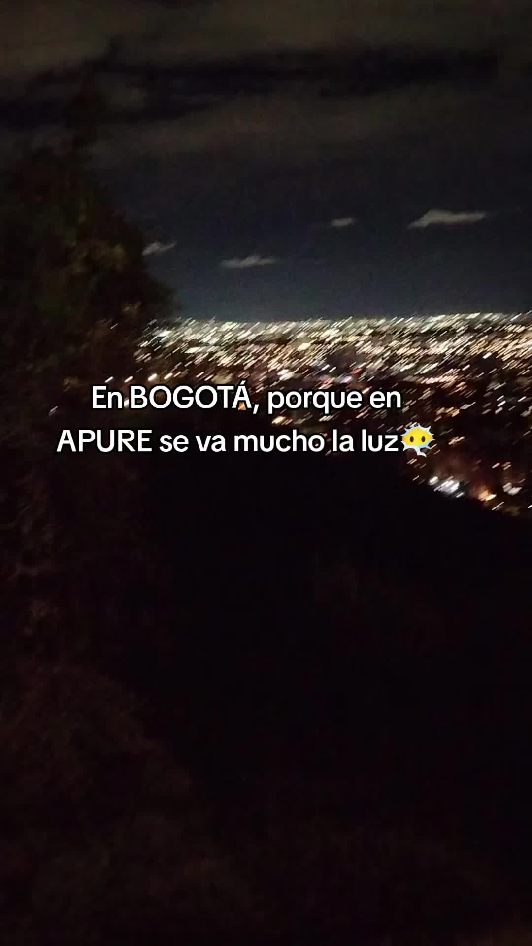 @Mónica🖤.