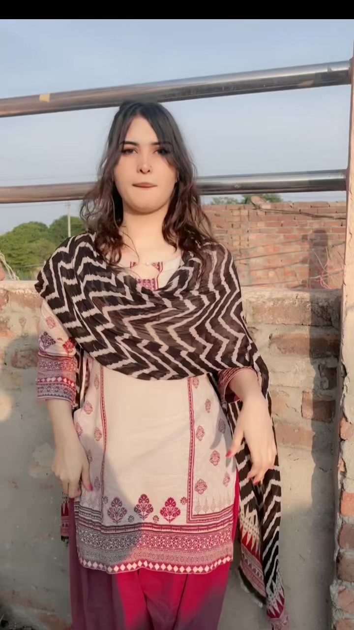 @Sidra khan🎀