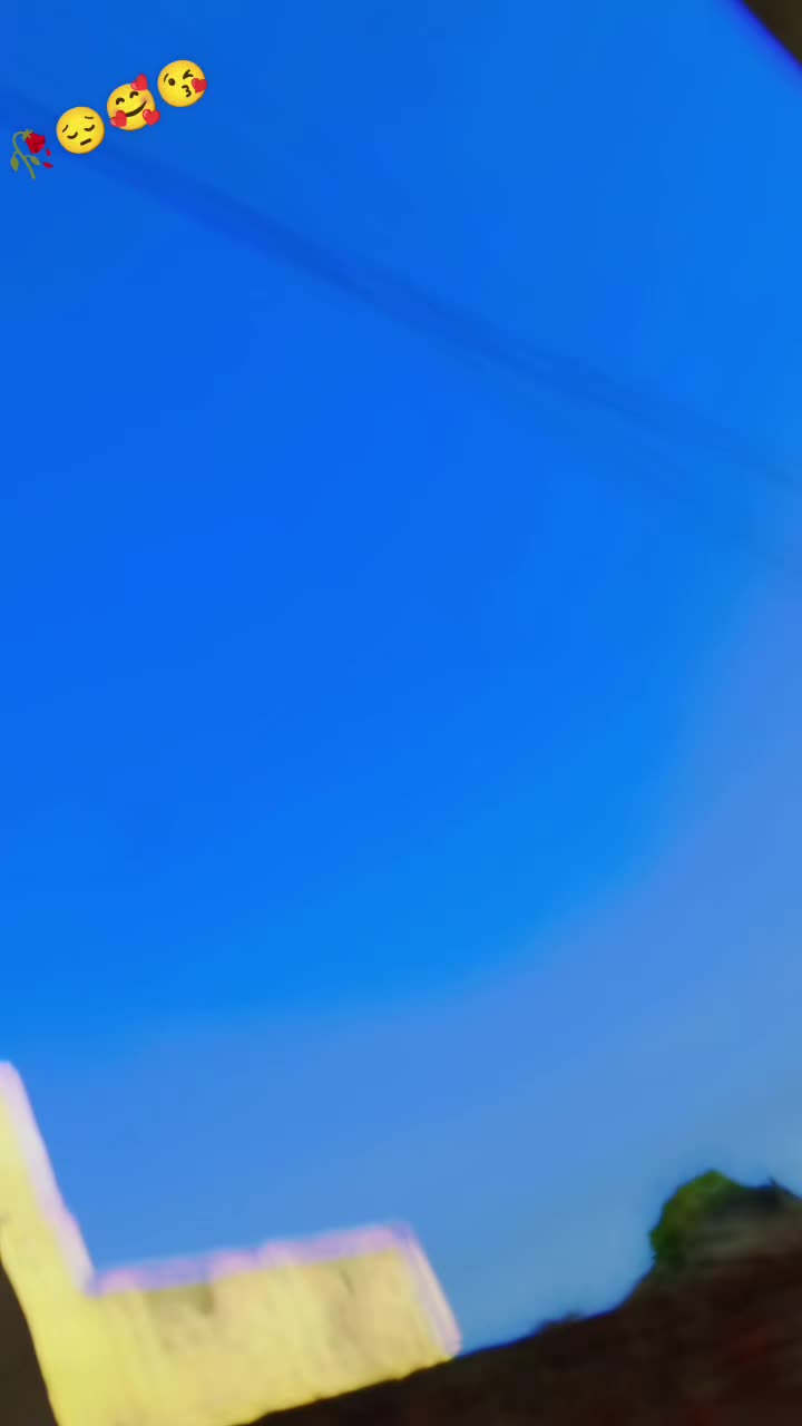 @UK🇦🇨
