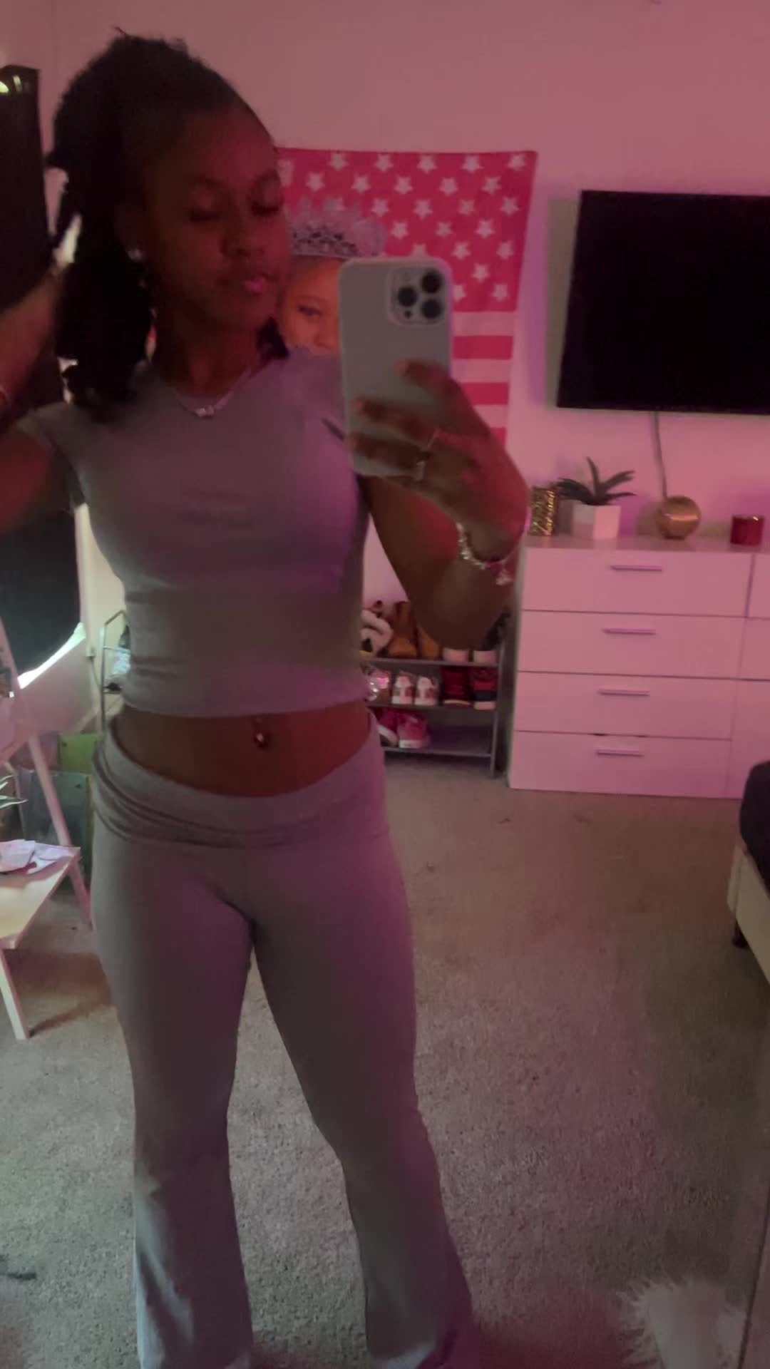 @Zo&euml; ღ