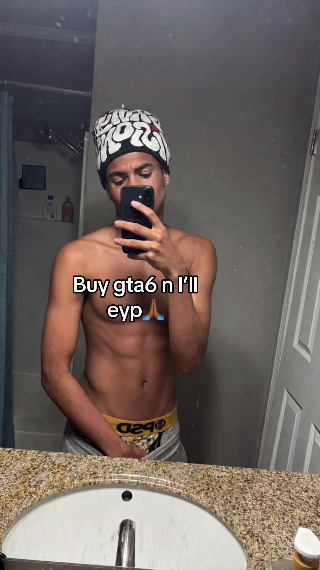@⃟