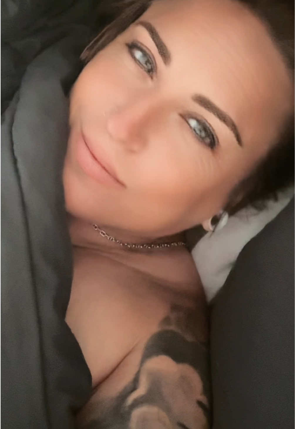 @ThatHotRodBlonde