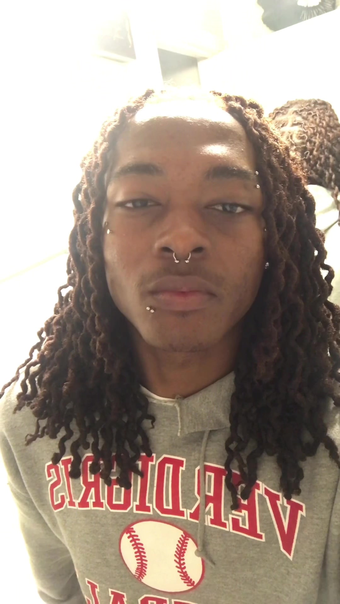 @🧟♂️