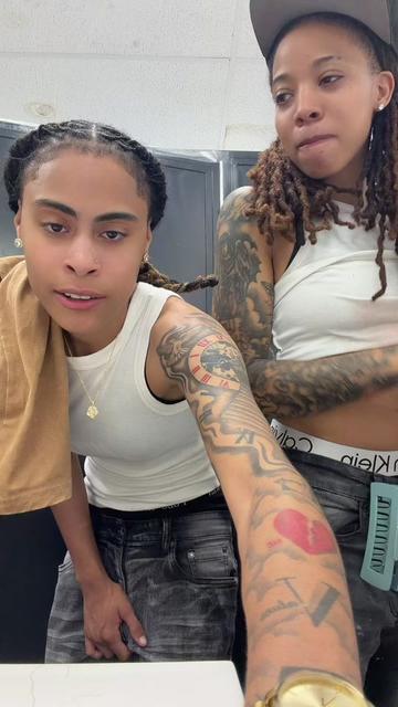 @yana