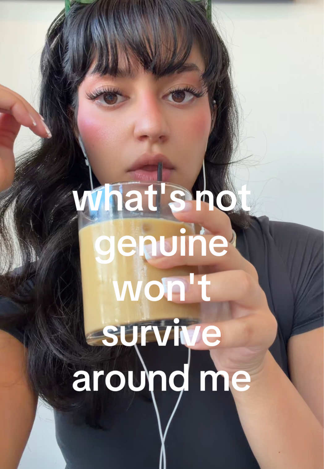 @️