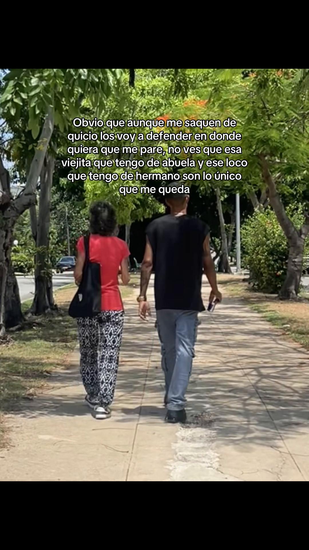 @Kely🇨🇺