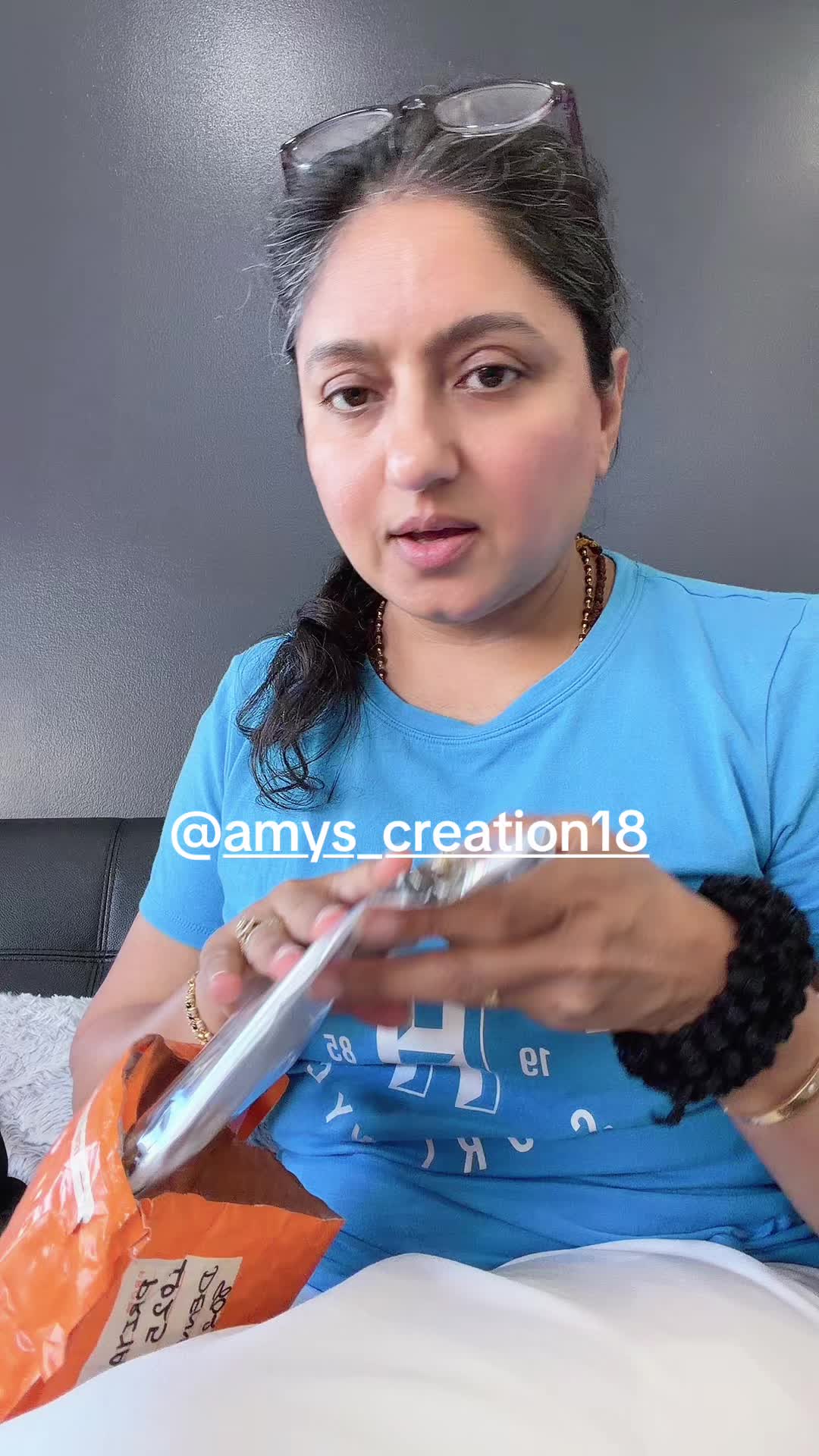 @a.chichi