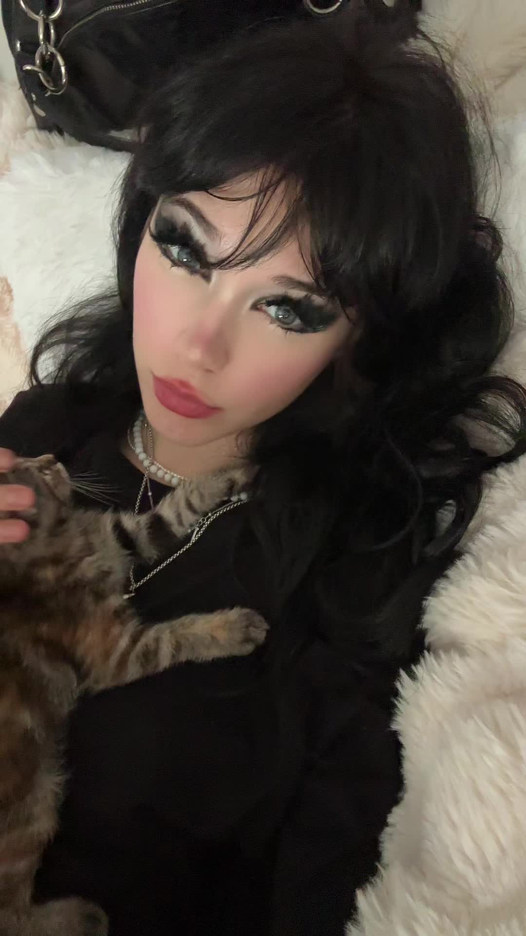 @angxl.sky_