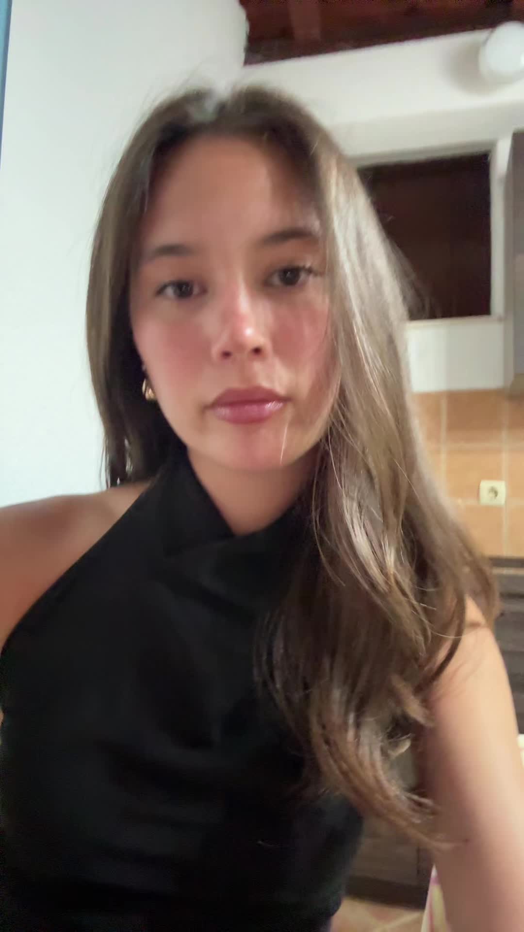 @crazyava2005