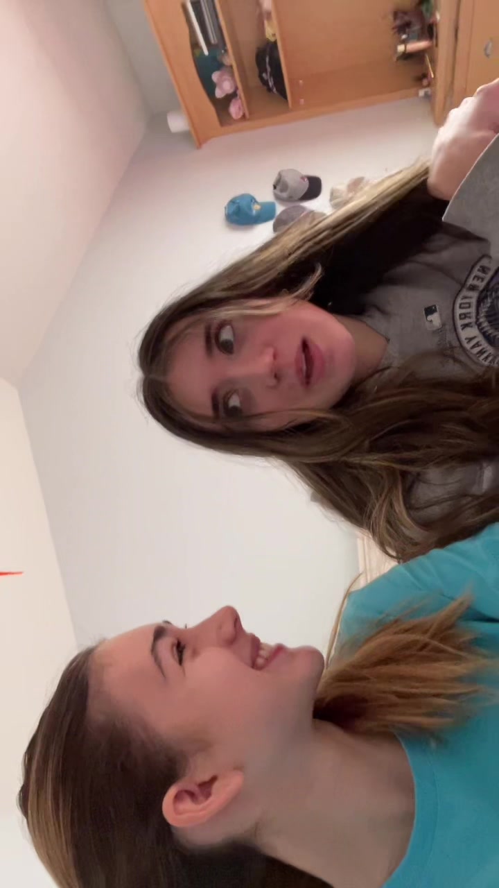 @€@~¥