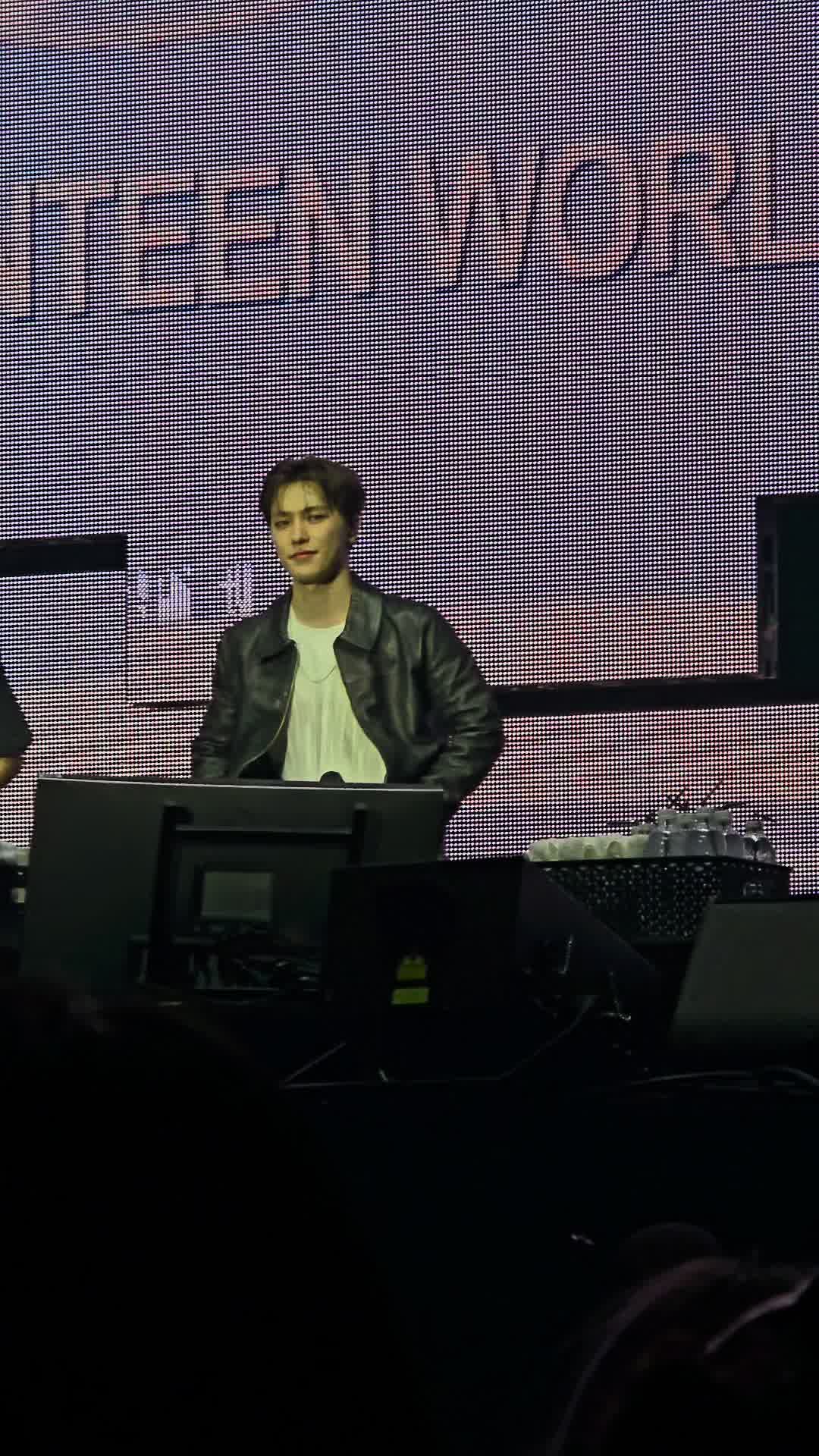 @mj ૮₍ ˶ᵔ ᵕ ᵔ˶ ₎ა