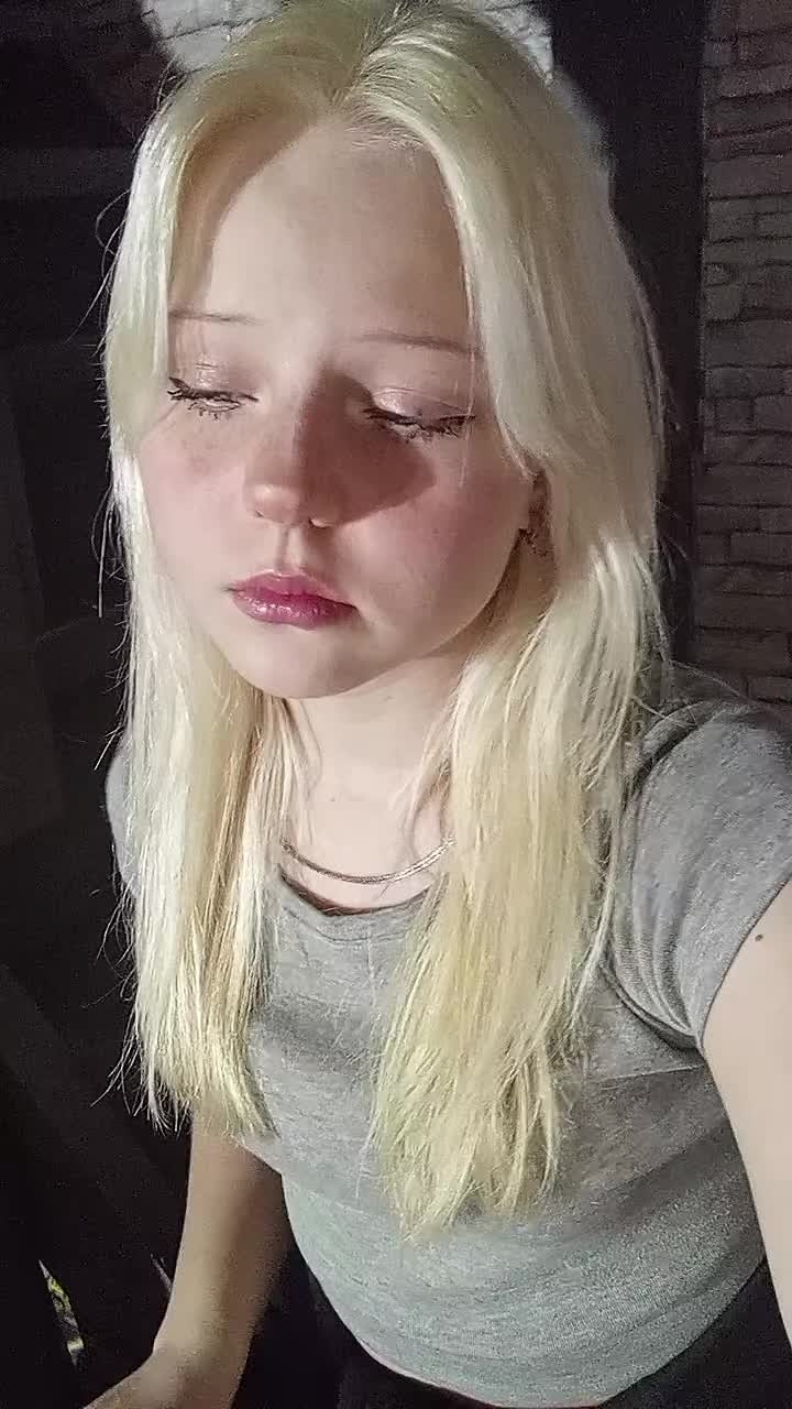 @ну Ксенёк (?)