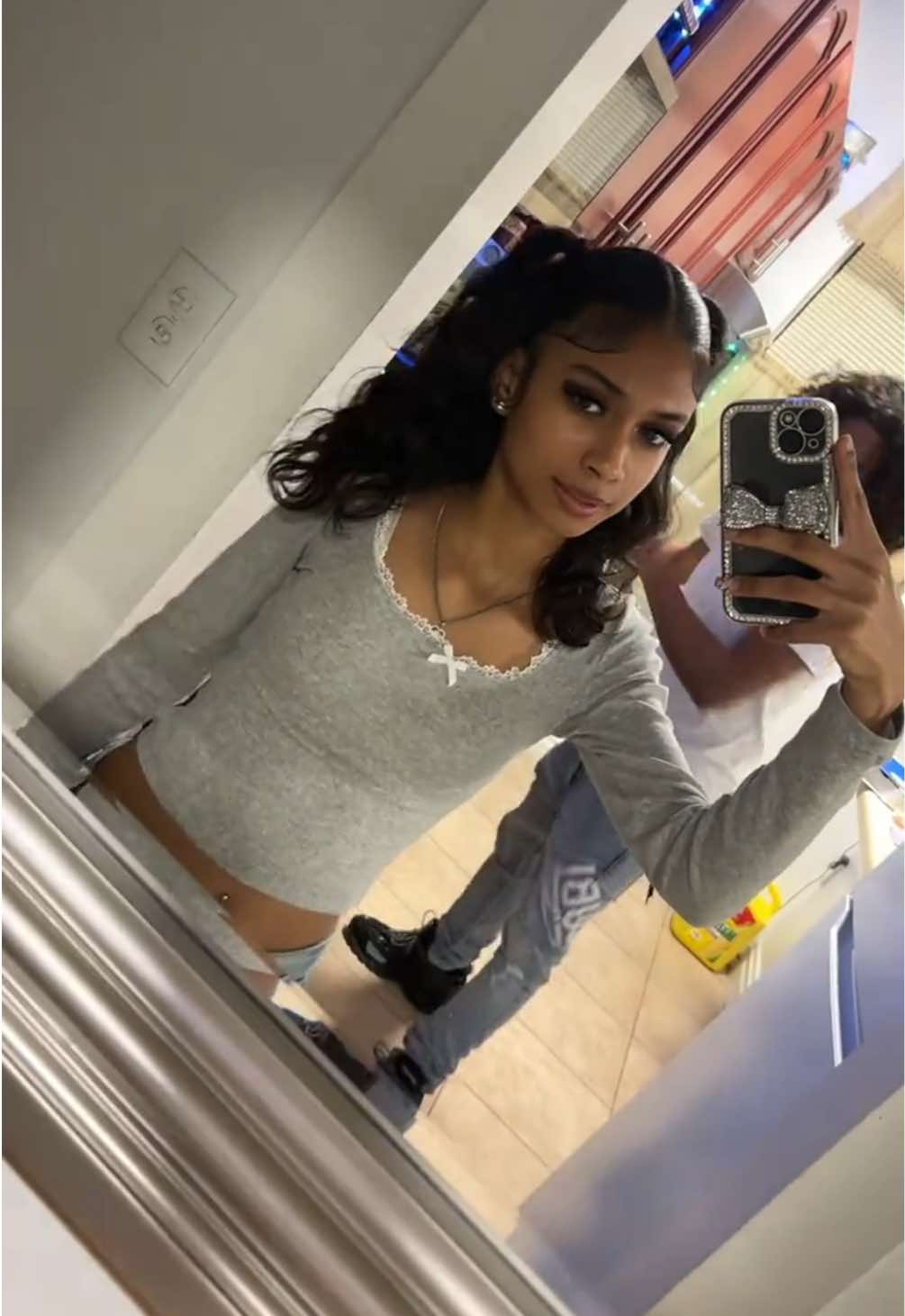 @👑