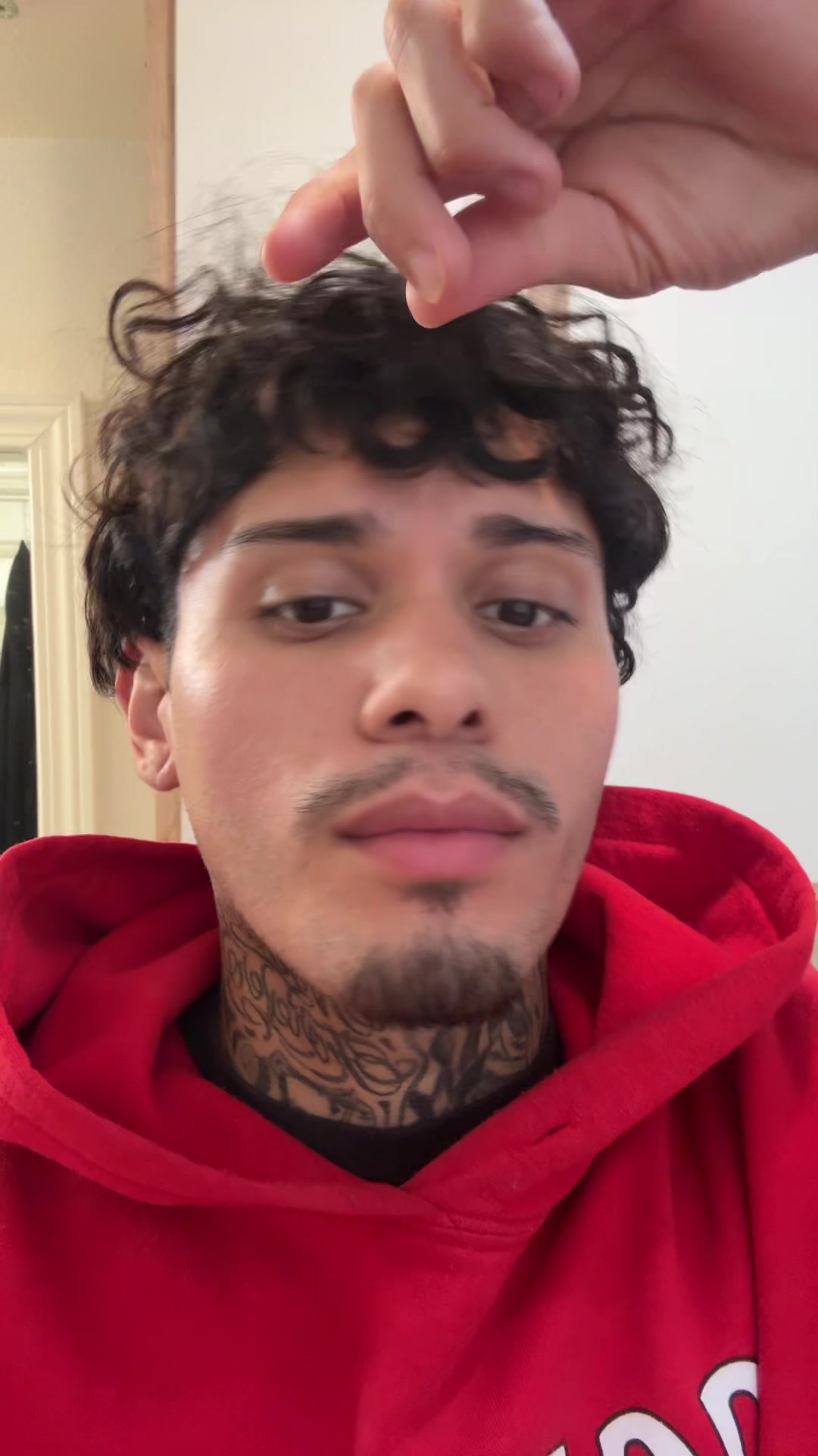 @e