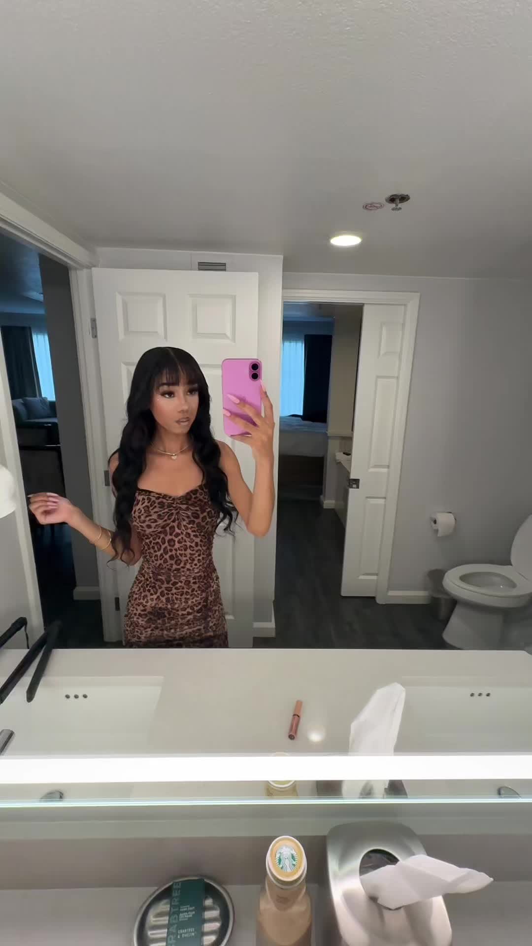 @chaarissmaa