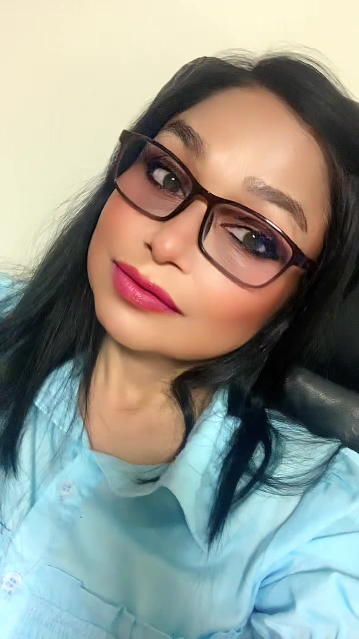 @Moni