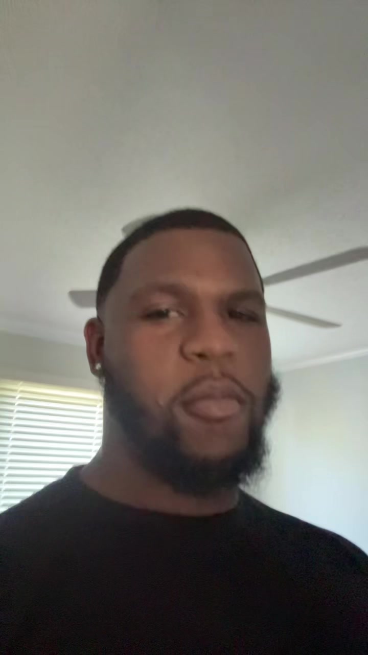 @Vibezwitshawn