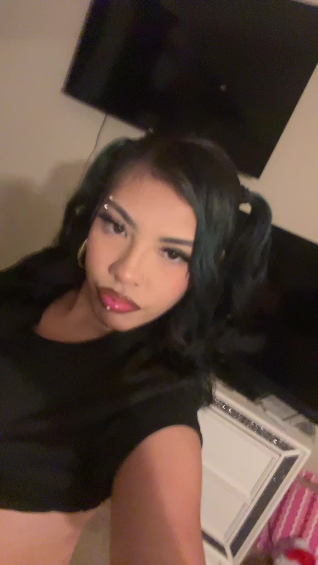 @🎲