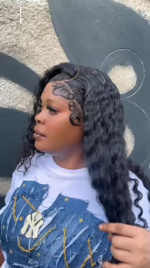 @shawnakay_brown