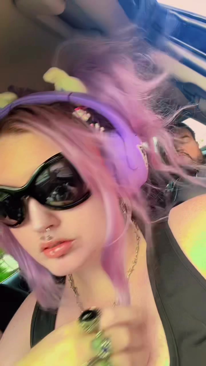 @lifelessdead1996