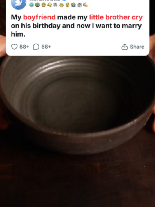@MiraReads